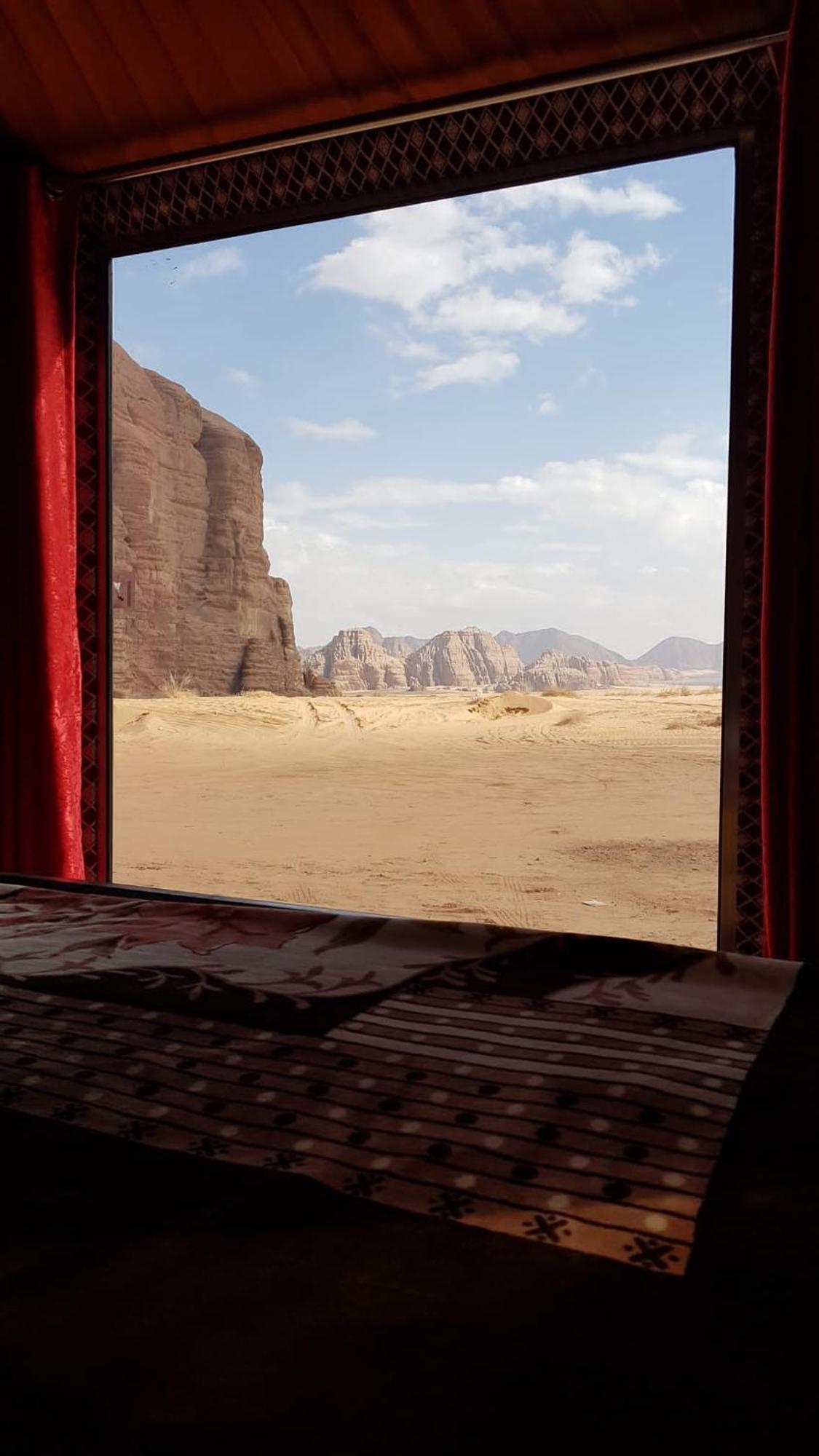 Sunrise Luxury Camp Hotel Wadi Rum Ngoại thất bức ảnh