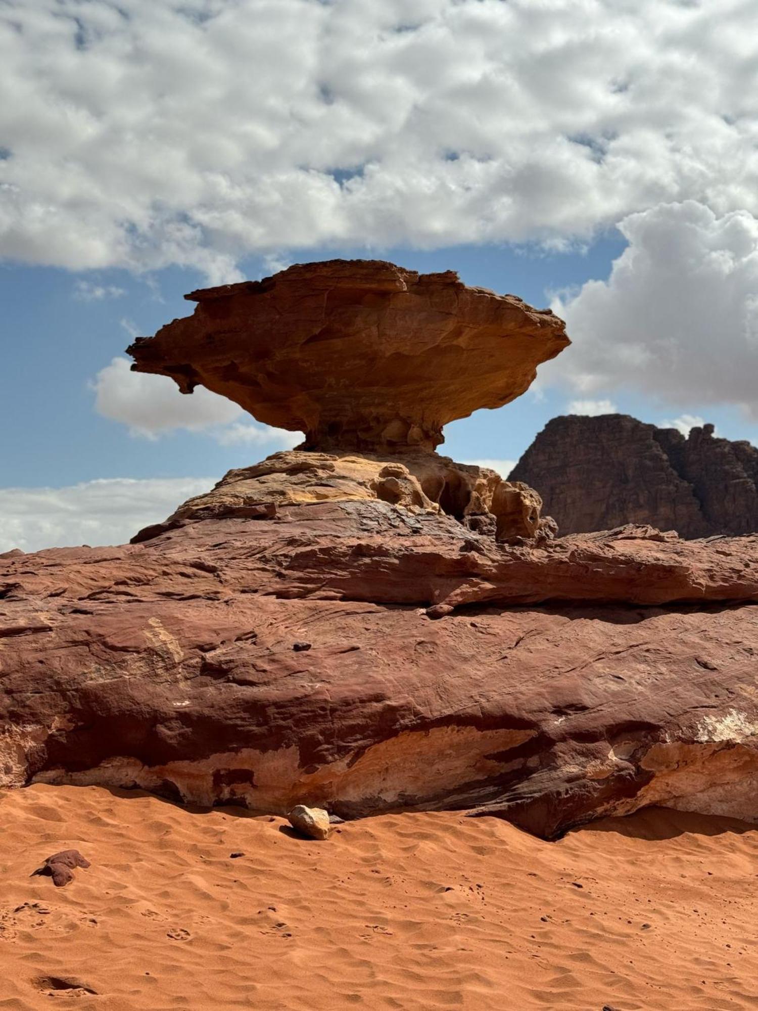 Sunrise Luxury Camp Hotel Wadi Rum Ngoại thất bức ảnh