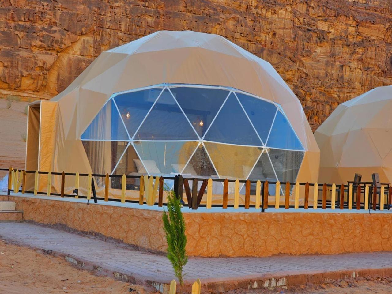 Sunrise Luxury Camp Hotel Wadi Rum Ngoại thất bức ảnh