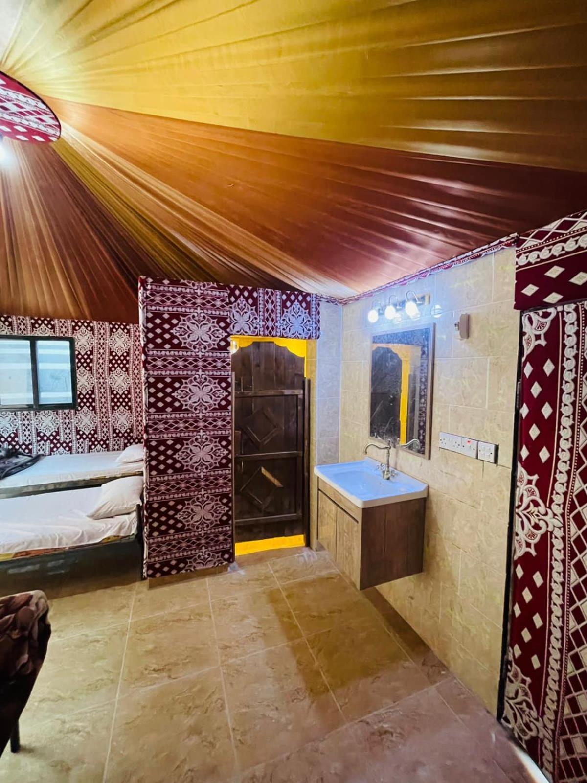 Sunrise Luxury Camp Hotel Wadi Rum Ngoại thất bức ảnh
